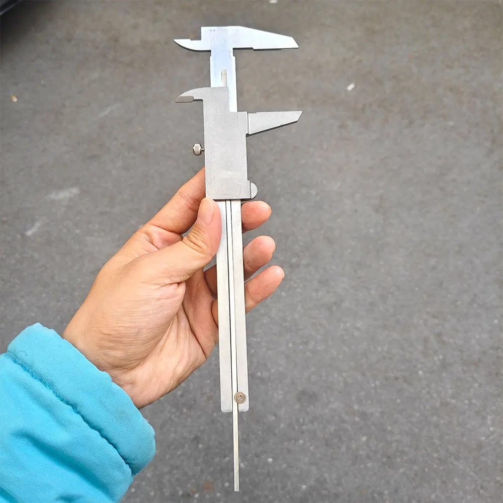 Professional Industrial Vernier Caliper 150mm Carbon Steel Precision Measurement Four Use Metric Gauge Measuring Tool