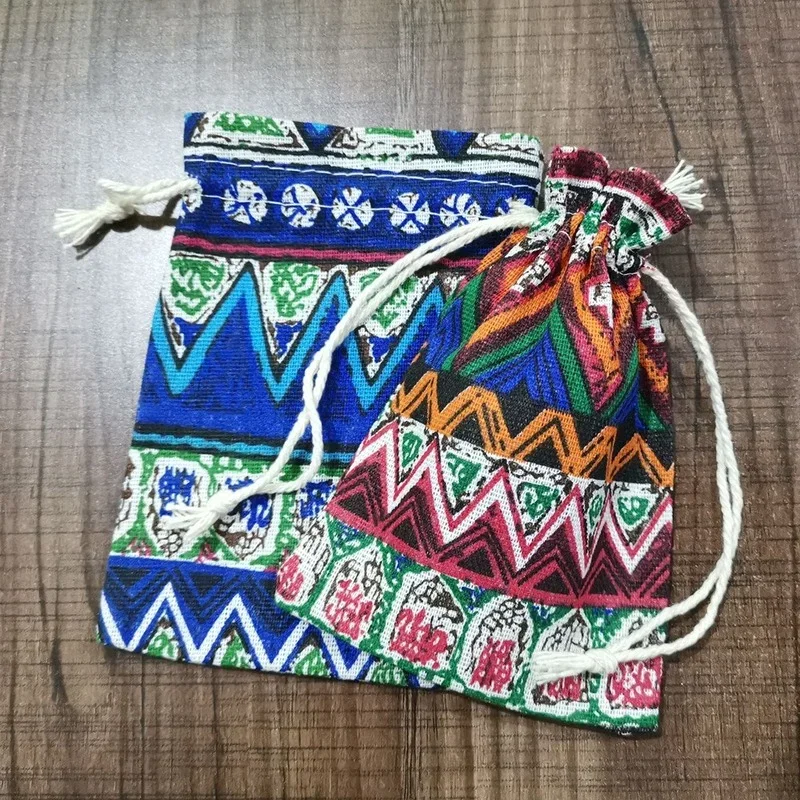 20 개/몫 10x14 13x18cm 빈티지 민족 스타일 Drawstring 파우치 포장 선물 사탕 저장 가방 여성 인쇄 보석 크리스마스 가방