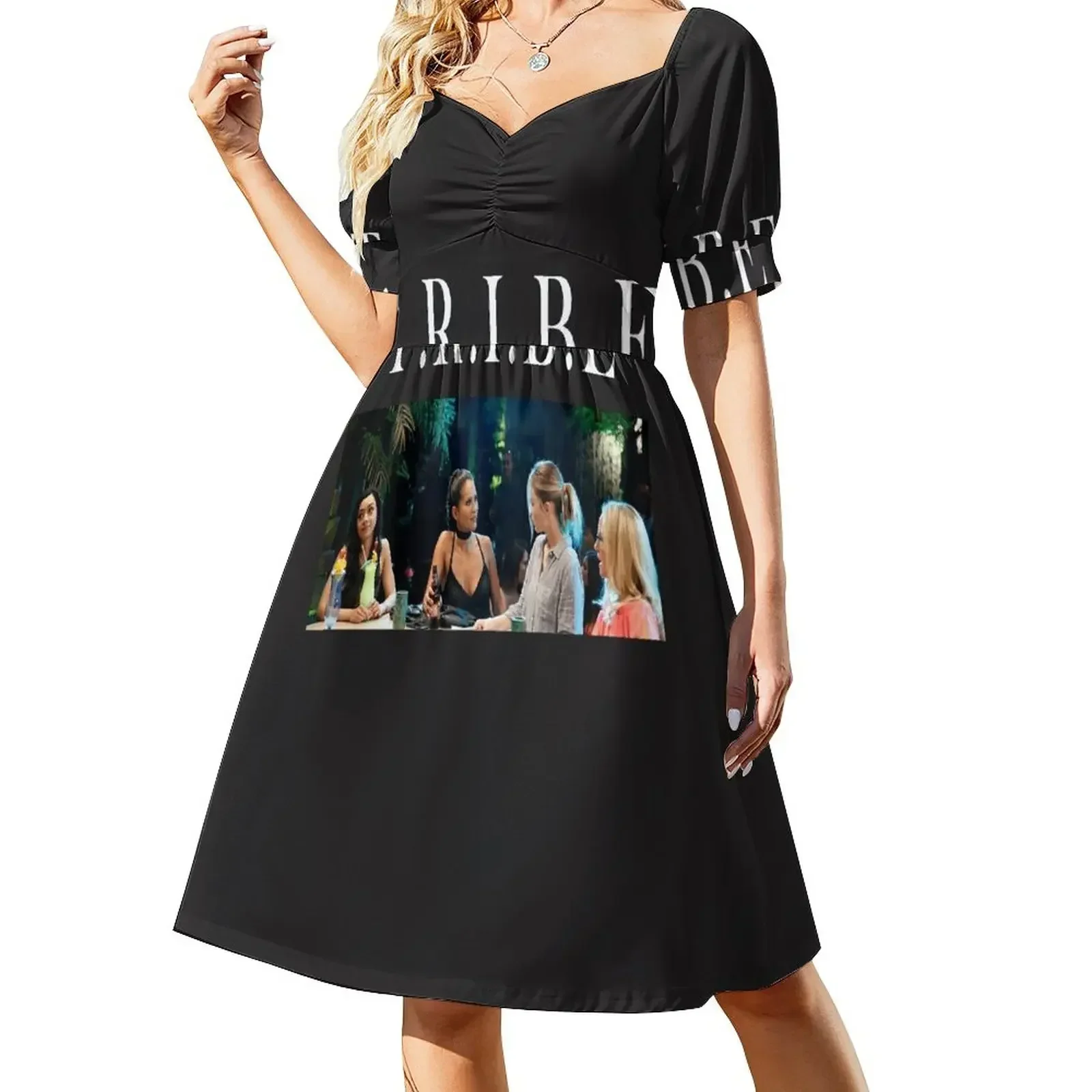thumbnail image 1 of Tribu - Vestido Lucifer de manga corta Ropa de mujer Vestidos de mujer Lujo, 1 of 7