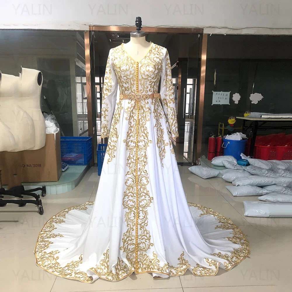 YALIN 2022 White Moroccan Caftan Evening Dresses Gold Applique Special Occasion Formal Gowns Long Sleeves Robe De Soirée