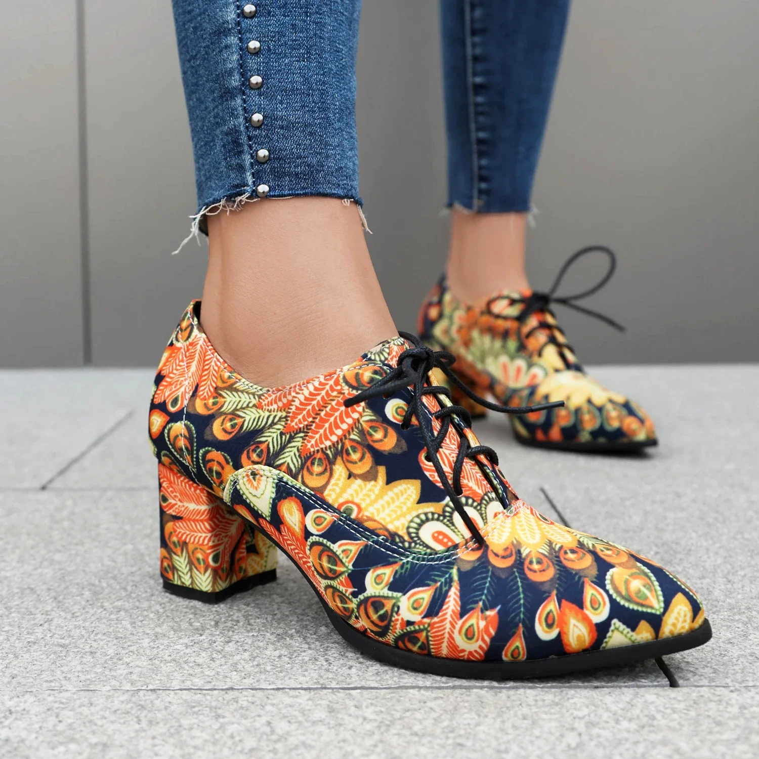 

2024new spring autumn women pumps plus size 22.5-28cm printing flower Lace up thick heel loafers Sweet Academy Style women shoes