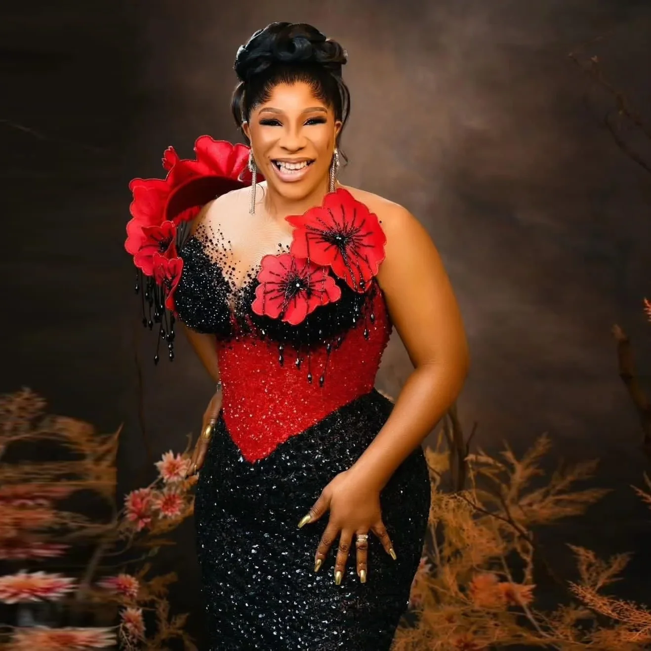 Dolce & Gabbana Gown: A Real-World Review of the Red Floral Beaded Mermaid  Evening Dress for Prom and Formal Events