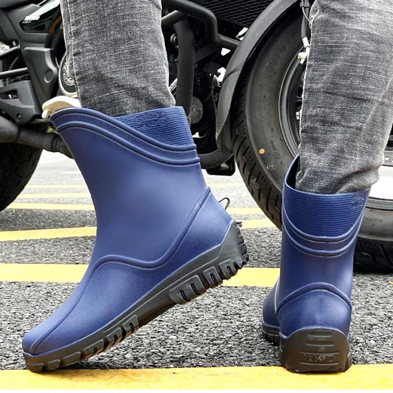 Men's And Women's Same Style Super Large Rain Boots Outdoor Fashion Waterproof Anti-Slip Trend Work Long Tube Rain Boots 39-44