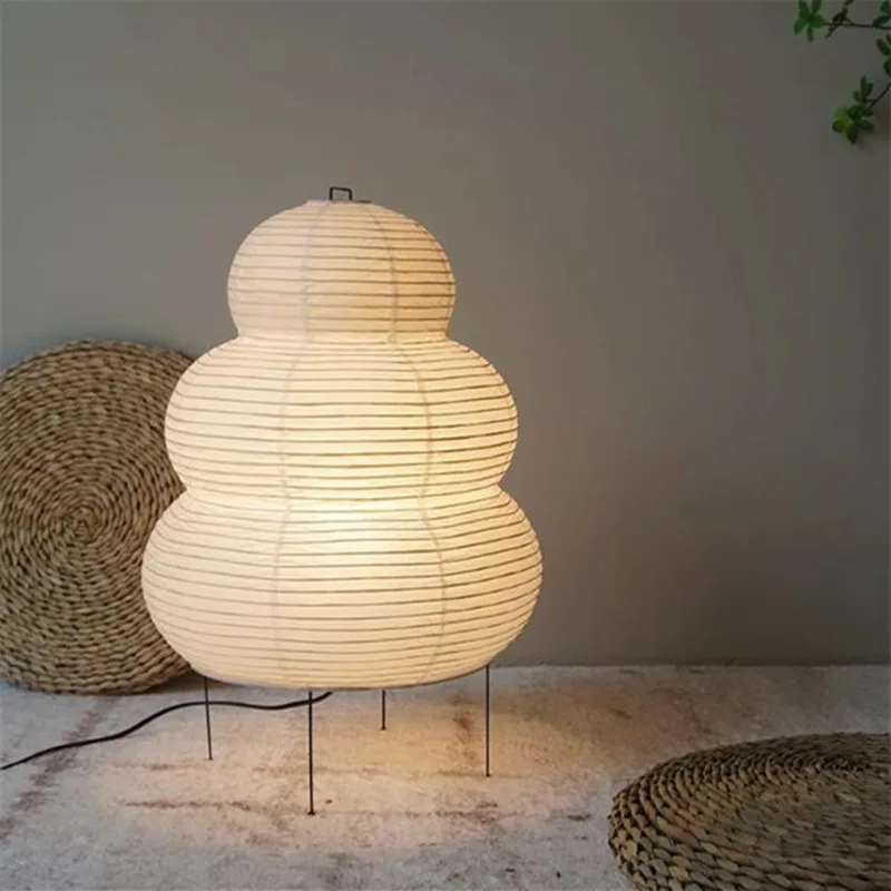 Akari 10a Floor Lamp