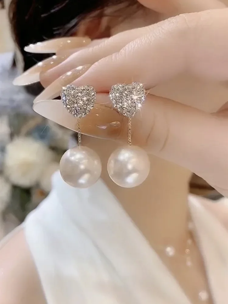 

Серьги с жемчугом и бриллиантами из серебра s925 пробы