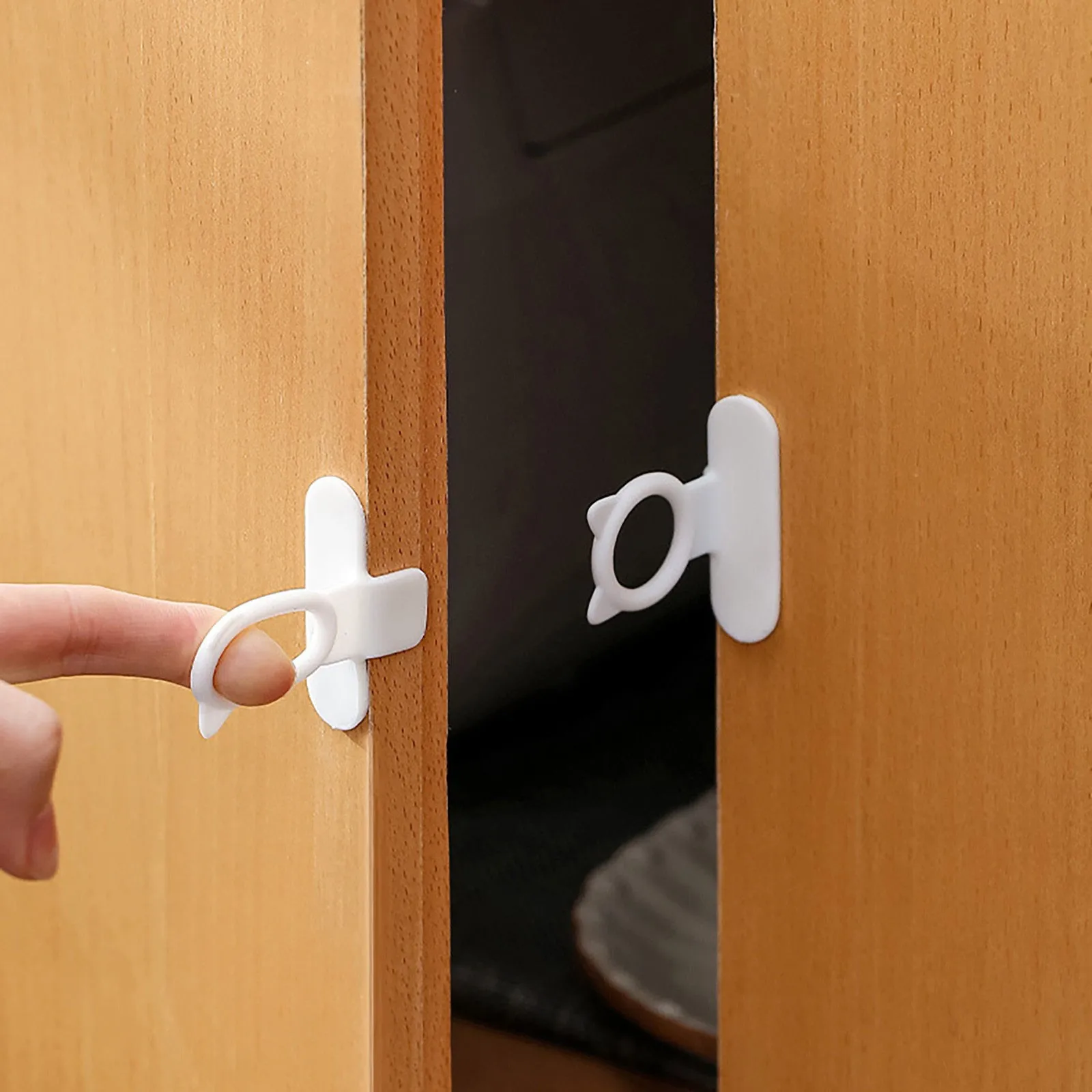 Toilettensitz-Heber Multifunktionaler Silikon Selbstklebender Schranktürgriff Vermeidung des Berührens des Toilettendeckelgriffs WC-Zubehör – Detail 4