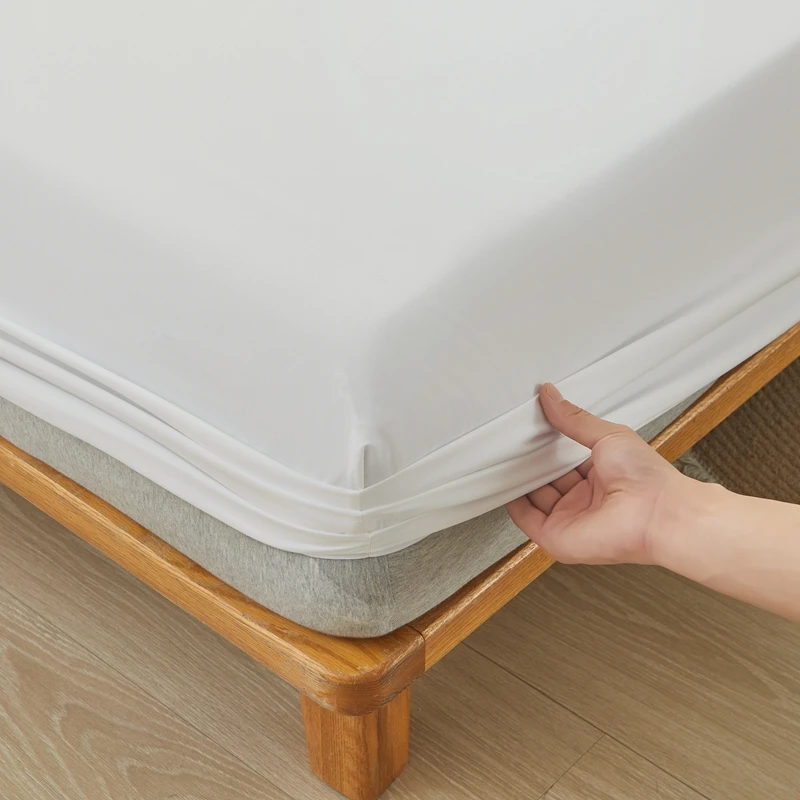 

Breathable Non-Slip Mattress Cover Skin Friendly Mattress Pad Protector for Bedroom Mattresses (Pillowcases Not Included)