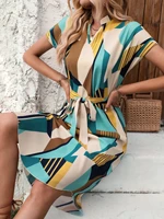 A Batwing-Sleeved, Belted Dress with Geometric Patterns It Is Suitable for Commuting in Spring and Summer, Featuring an Elegant Style. - Image 4
