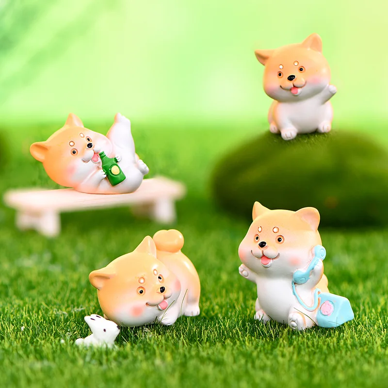 4Pcs Cute Dog Figurine Miniature Naughty Doggie Decorazione Della Casa Accessori Kawaii Desk Garden Decor
