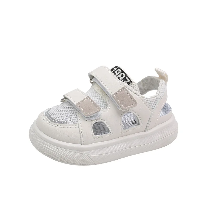 Sandales de sport pour enfants de 1 à 4 ans, chaussures de planche creuses, confortables, pour garçons et filles, nouvelle collection