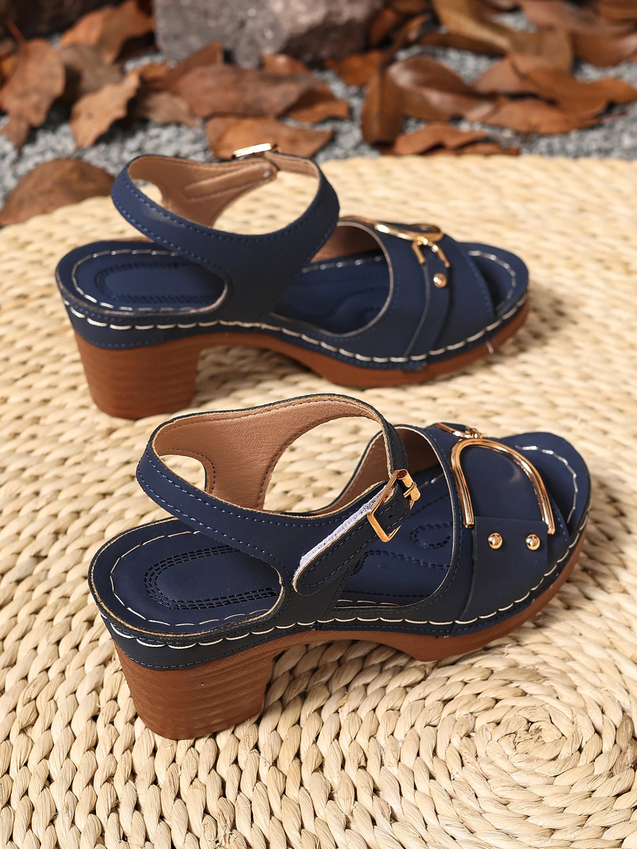 2026 Solid Color One Line Fashion Sandals for Women Chunky Heel Sandals Adjustable Buckle Strap Shoes Summer Plus Size 36-43