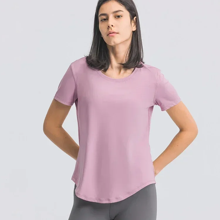 

Женский Свободный Топ для йоги с коротким рукавом, дышащий спортивный топ для бега, Повседневная футболка с изогнутым подолом, эластичная быстросохнущая одежда для фитнеса