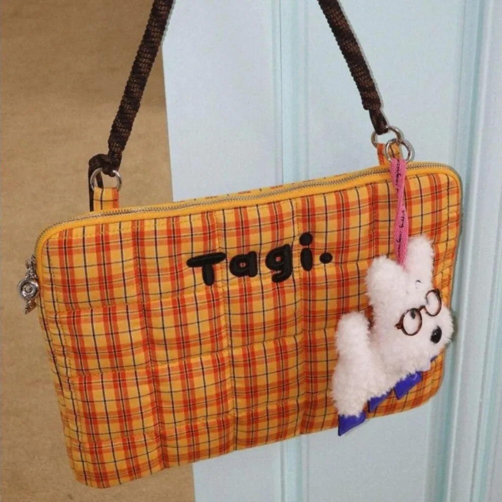 Borsa per Laptop 14 Pollici con Motivo a Quadretti, Borsa a Tracolla con Cuscino Ricamato, Custodia Antiurto per iPad e Macbook - immagine 3