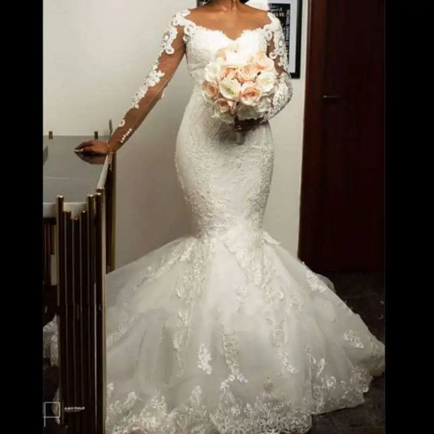 

Luxury Heavy Pearls Beaded Wedding Long Sleeves Plus Size African Bling Ball Gown Dress