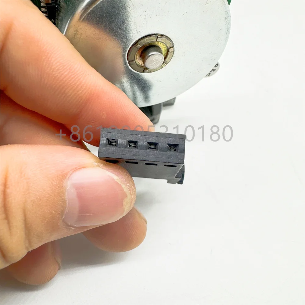The urea pump motor is suitable for Trucks equipped with Cummins engine system 5505779 A060T663 2963717 5506453