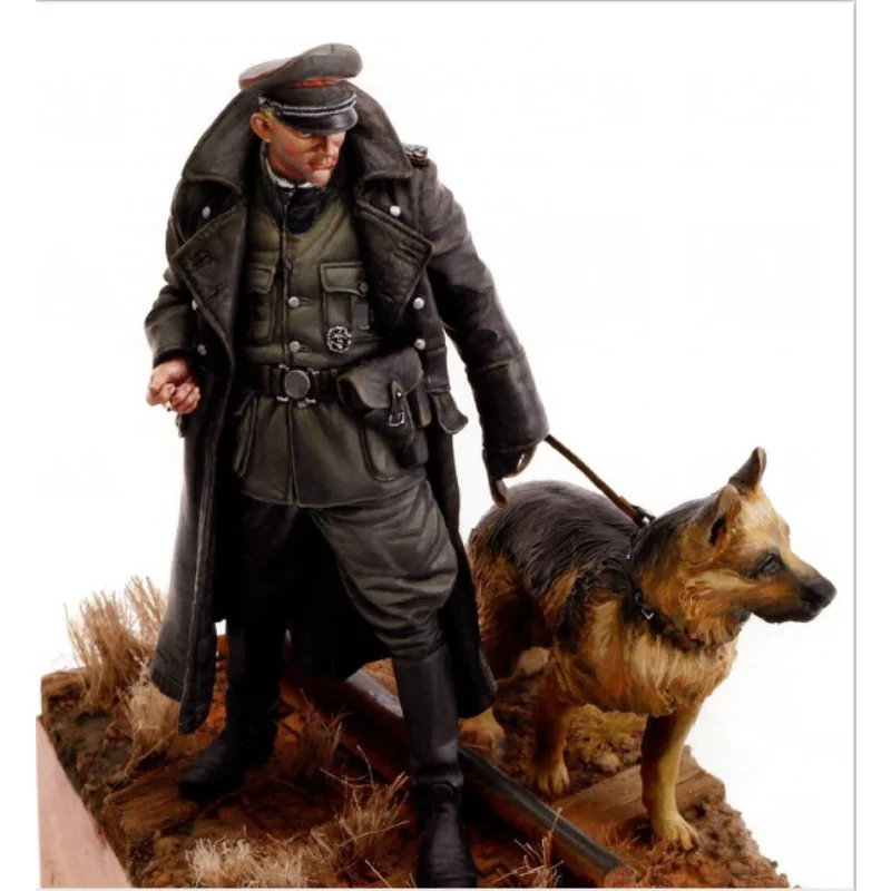 

1/16 Die-casting Resin Model Assembly Kit Soldier Toy Model Unpainted 90mm Including Police Dog