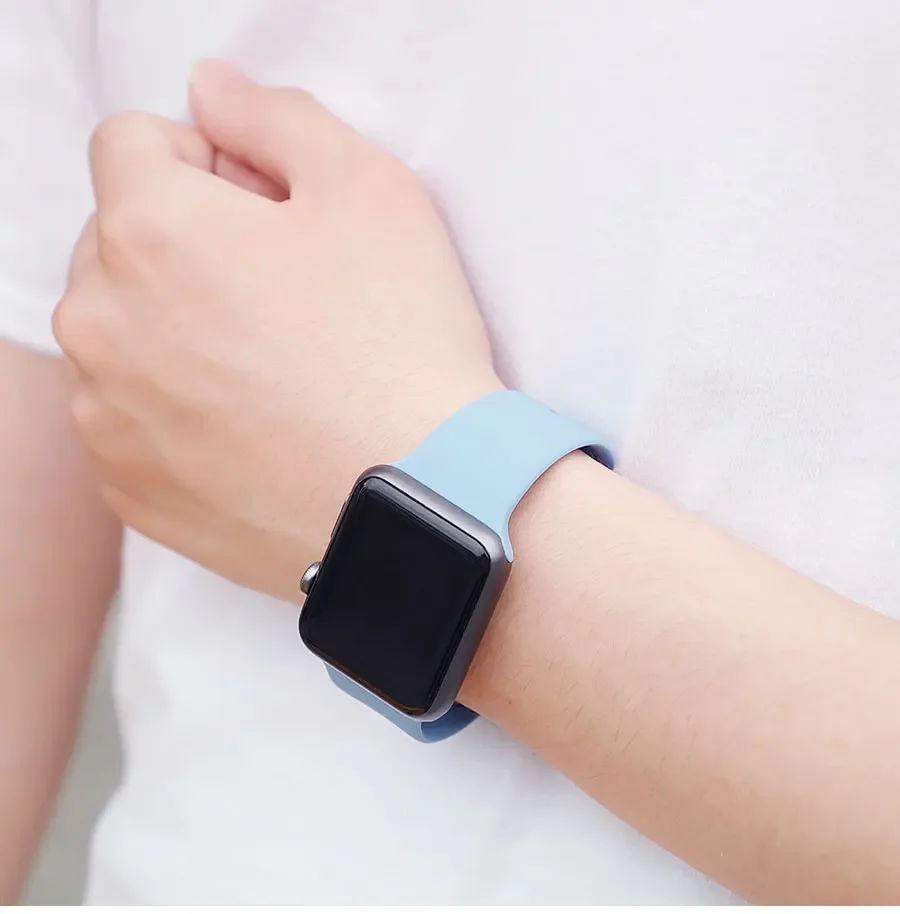 Premium Silicone Sport Strap for Smartwatch – Versatile and Durable Bracelet