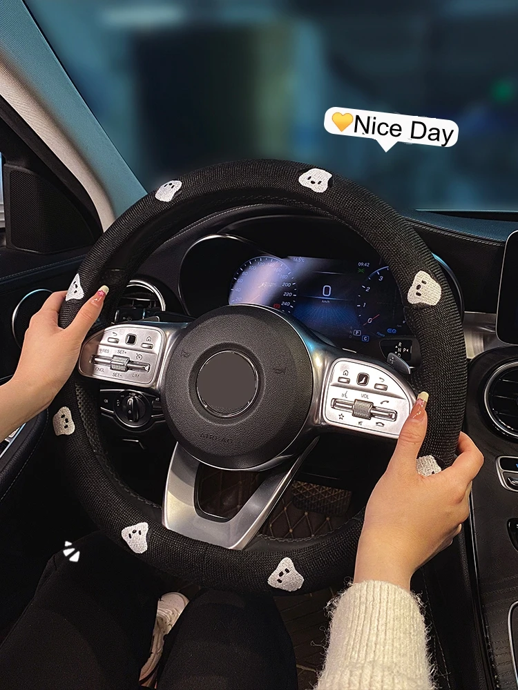 

New Summer Non-slip Four Seasons Universal Cotton Linen Cartoon Cute Panda Anti-slip Car Steering Wheel Cover Car Decoration