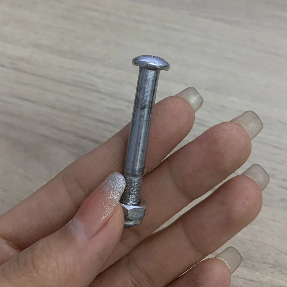 A Pair of Climbing Cart Accessories, Support Accessories