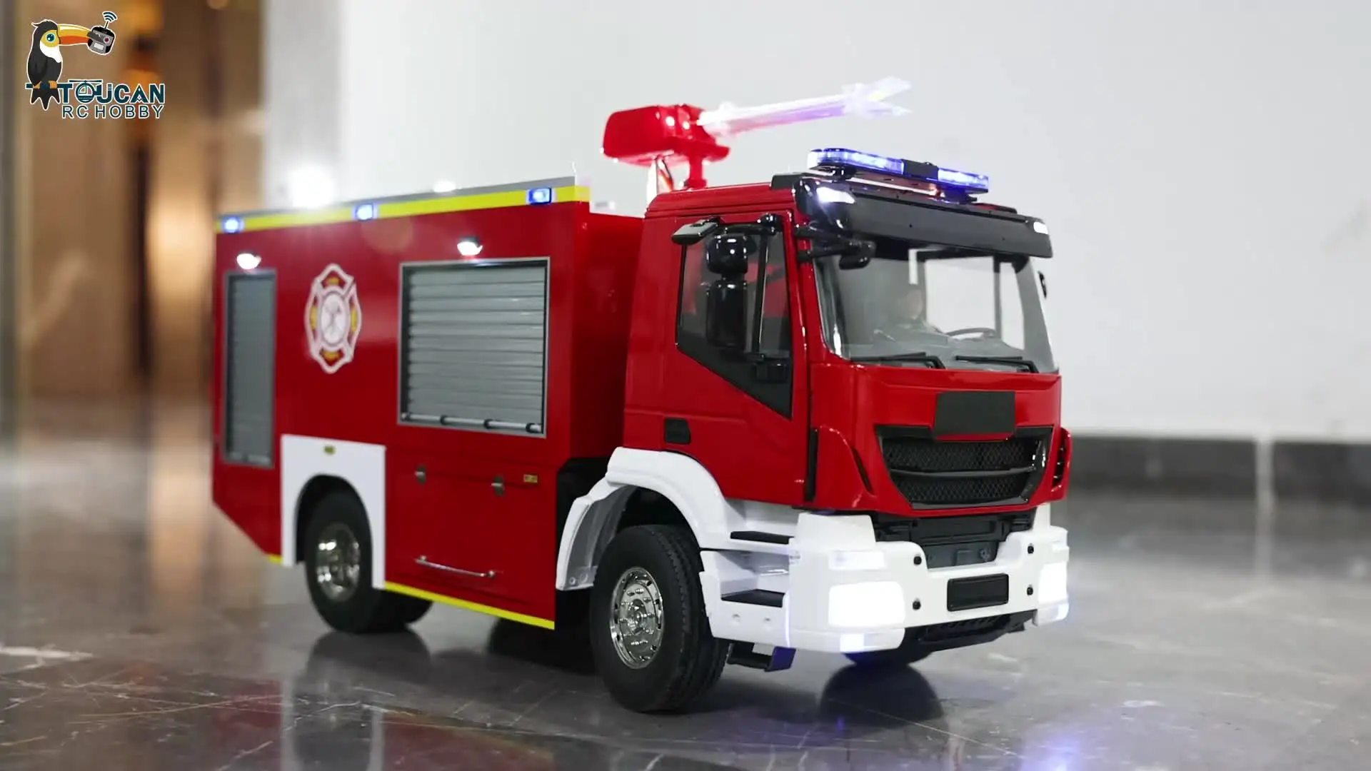 New 1:14 RC Fire Truck Rescue Fire 4x2 Vehicle Light Sound 2-Speed