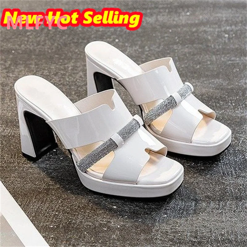Women's sandals and slippers 2023 new thick soles, high heels, thick heels, and straight line slippers for women