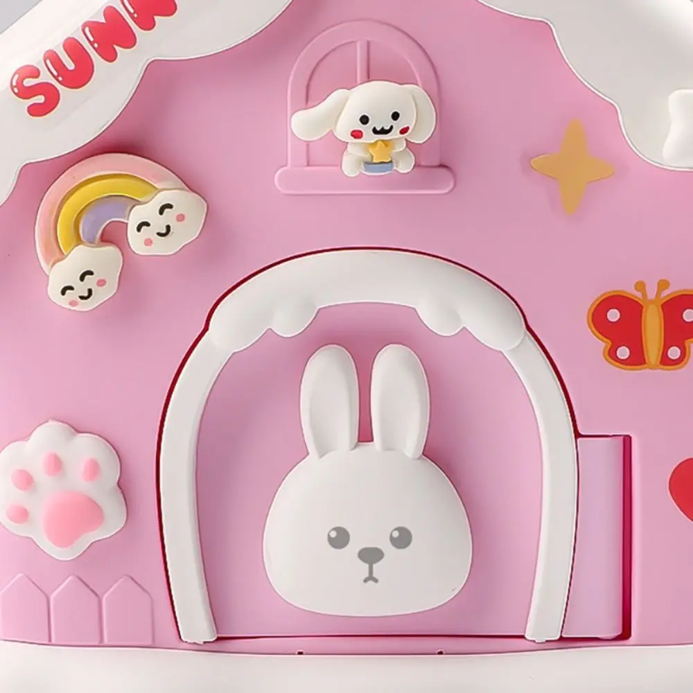 Description Picture 5 of itemPortable Mushroom House Money Box Plastic Key Lock Cash Box Students Creative Piggy Bank Safe Savings Jar For Kids Adults Gift