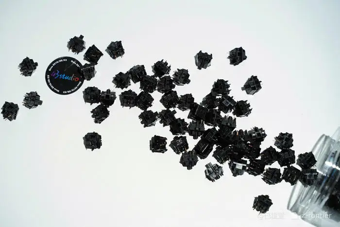 Linear Pom Stem Manu Keybox 43 Studio Pro v2 Switch 62g Jwk Jwk Switches - Imagem 2