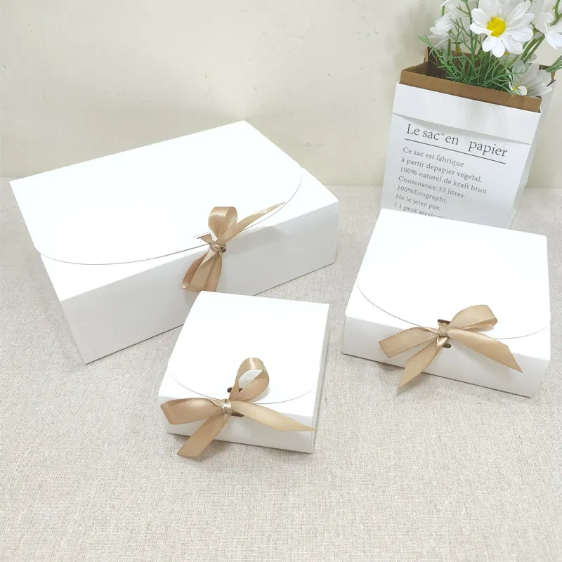 Description Picture 6 of item5Pcs/10Pcs White Pink Blue Gift Box Wedding Birthday Party Favor Clothes Packaging Handmade Biscuit Candy Box Multicolor Ribbon