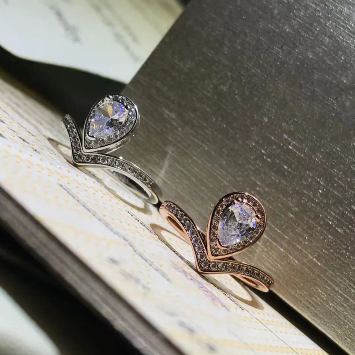 

Fashion Luxury Brand Jewelry 925 Sterling Silver Pendant Zircon Crown Diamond Ring, High Quality Classic Wedding Ring,