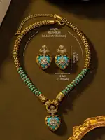 1 ensemble de collier et boucles d'oreilles vintage en forme de cœur bleu avec fleurs incrustées de strass, adaptés à un usage quotidien, aux cadeaux et aux accessoires de fête dansante pour femmes 4