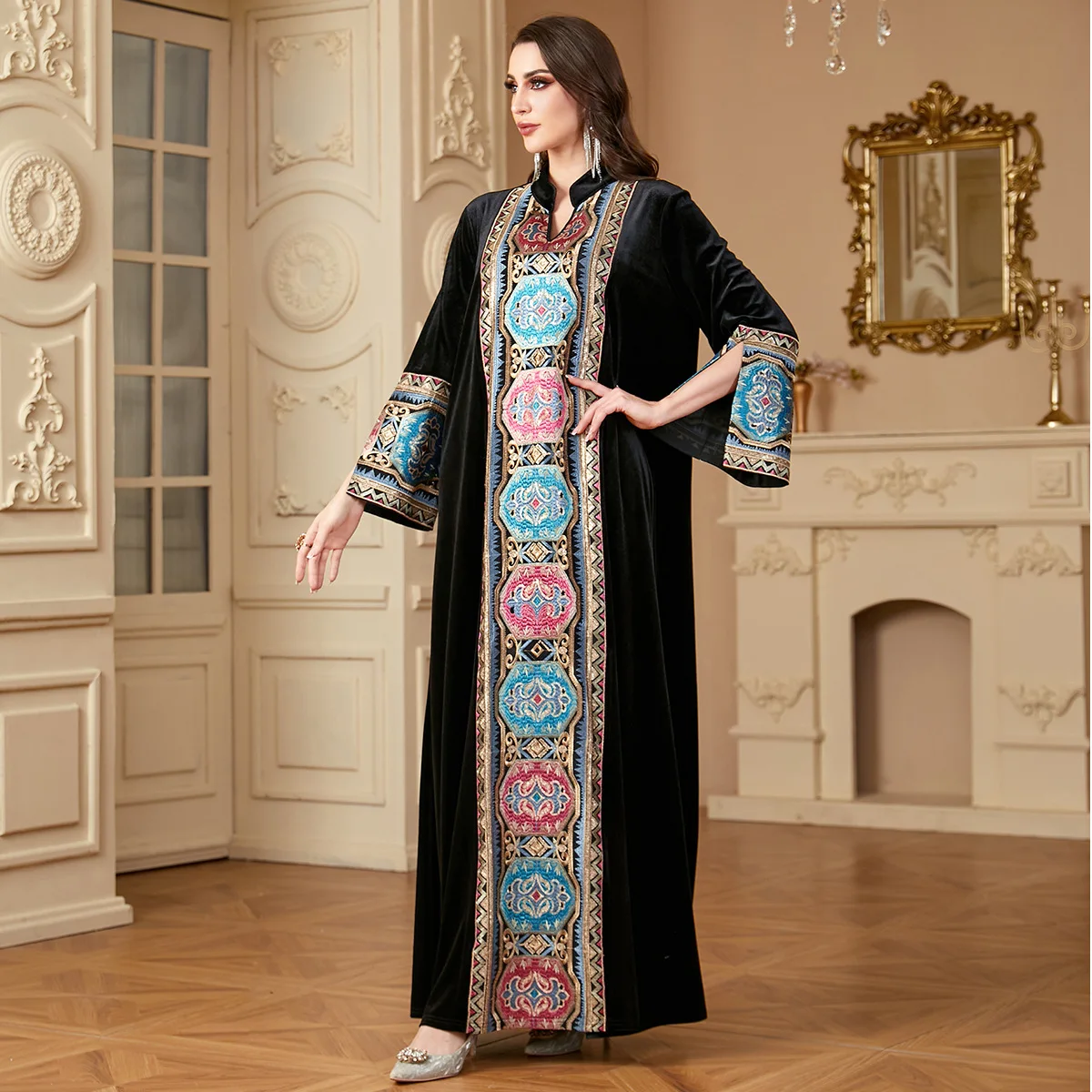 فستان مخمل مطرز عباية حفلات