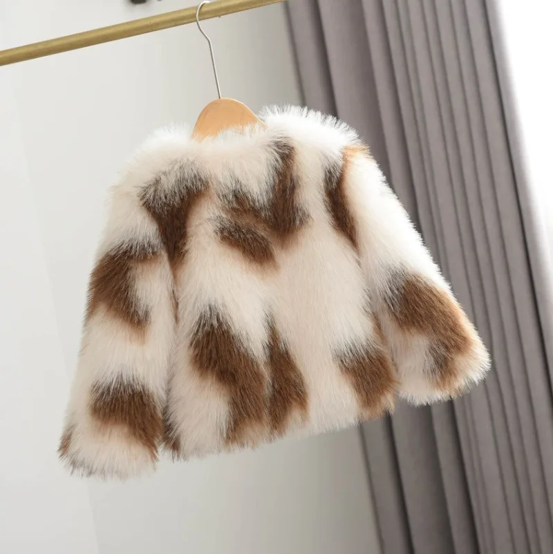 Winter Patchwork Fur Coat for Girls Short Round Neck - Uniqwear