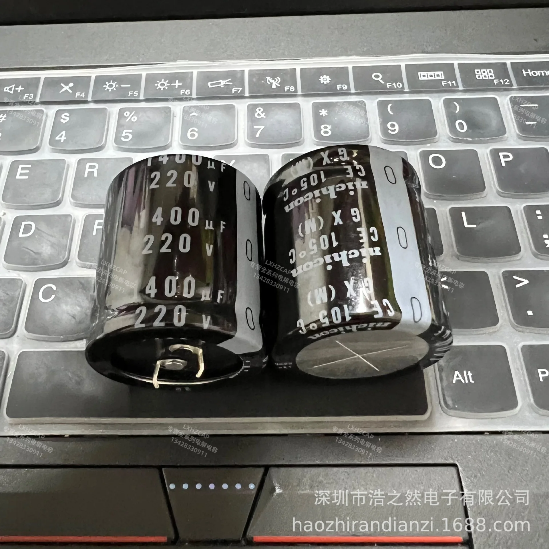 

Новая импортная оригинальная емкость NICHICON 220V1400UF 35X38 GX 35X35