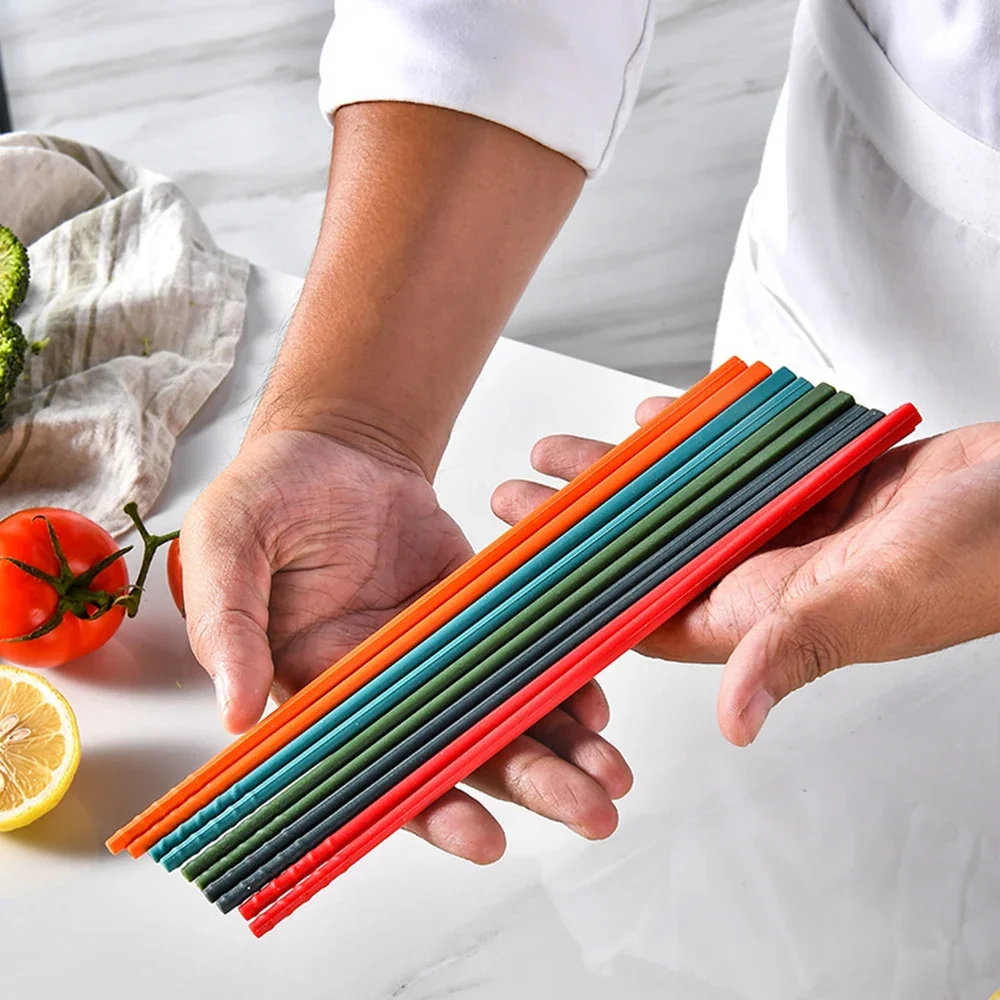 Silicone Non-Slip Chopsticks Set - 5 Pairs | Japanese Style Tableware for Noodles & Sushi | Ideal Gift Dinnerware