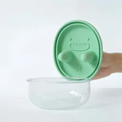 Crumb - Free Cartoon Snack Box - Food - Grade Silicone Storage Solution (1pcs  green)