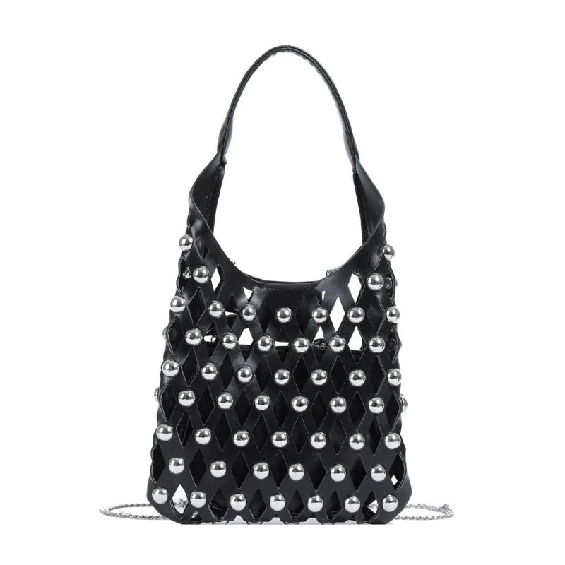 thumbnail image 1 of Bolso de mano con cadena y diamantes huecos para mujer, estilo punk, con remaches redondos y incrustaciones, para madre e hija, nuevo estilo de verano de 2024, 1 of 5