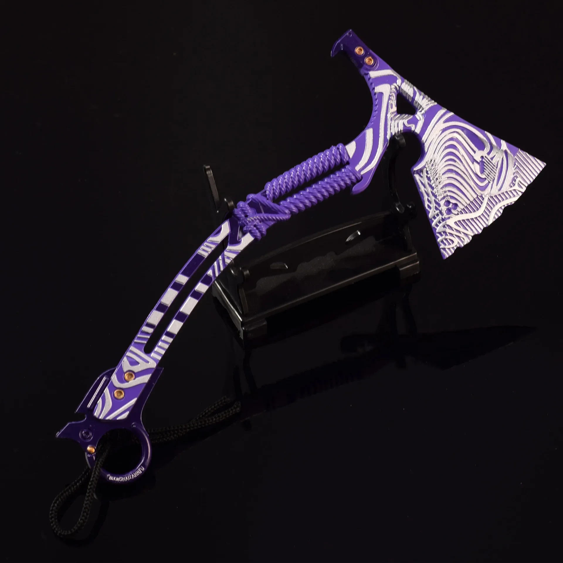 無限の武器箱,氷の海の戦いの斧,勝利の軍隊のナイフ,ウサギの金属