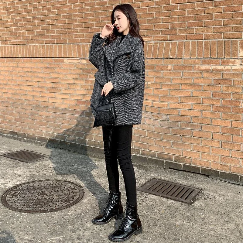 

Warm Plaid Coats for Women Loose Check Long Wool & Blend Velvet Outerwears Blazer Woman Tweed Jacket Dress Over Clothes Spring