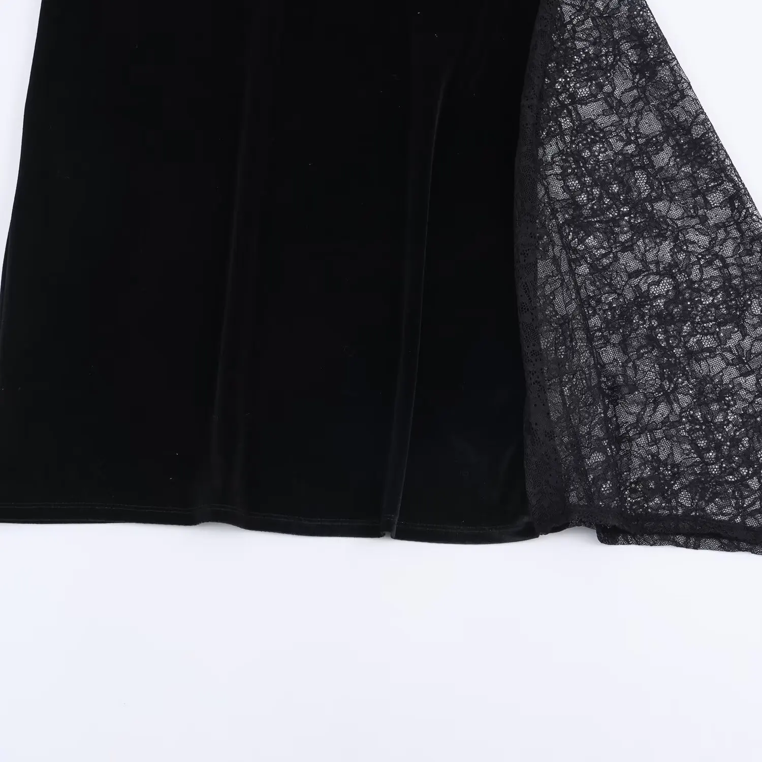 Women Slim Lace Splicing Dress Female Spring Summer New Sleeveless Halter Backless Midi Dress Fashion Elegant Velvet Party Dress