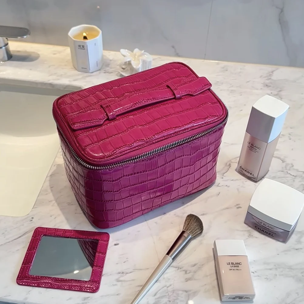 Crocodile Pattern Cowhide Cosmetic Bag Rose Red Light Luxury Genuine Leather Women Travel Portable Toiletry Storageanity Case 4
