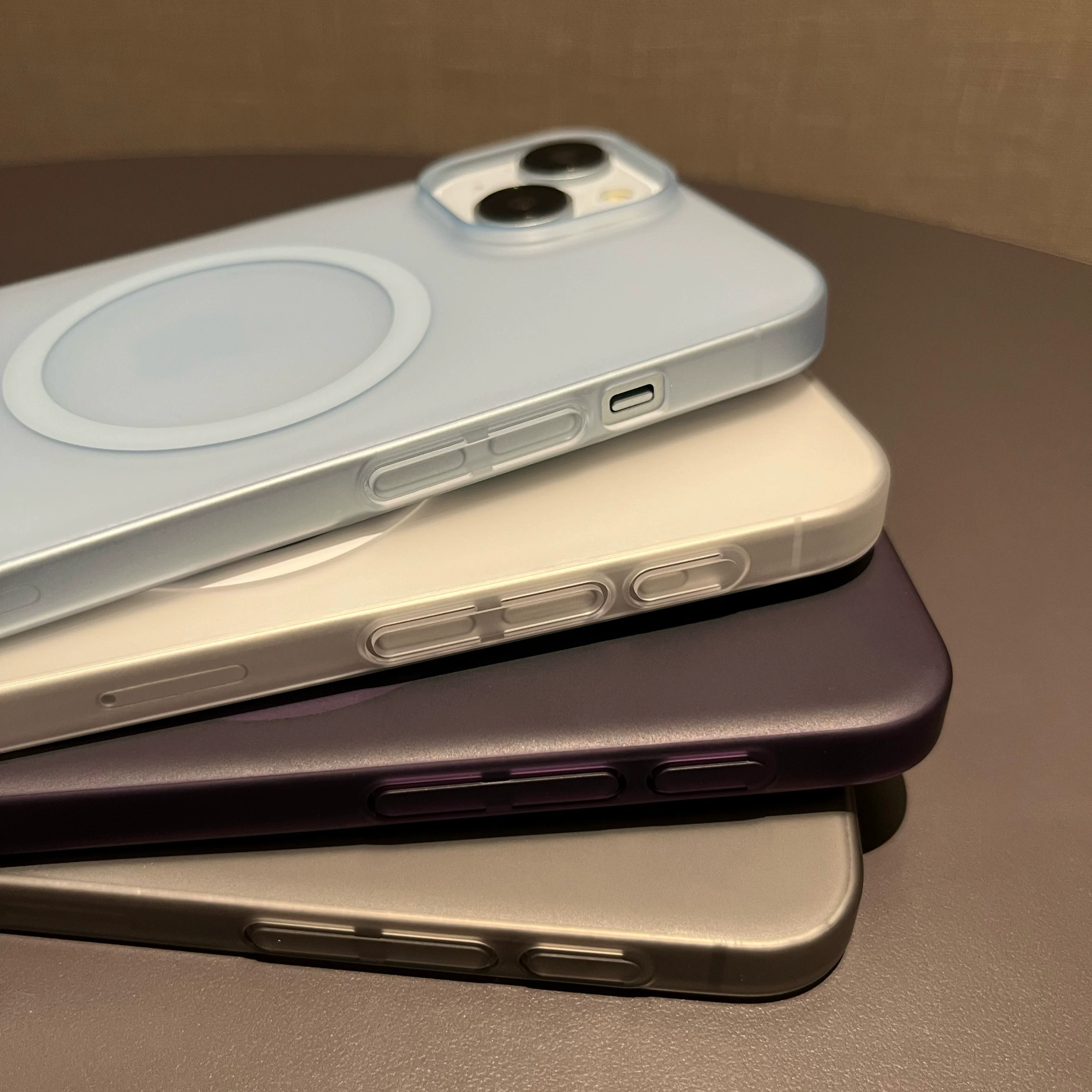 حافظة شفافة أصلية رفيعة للغاية غير لامعة مغناطيسية...