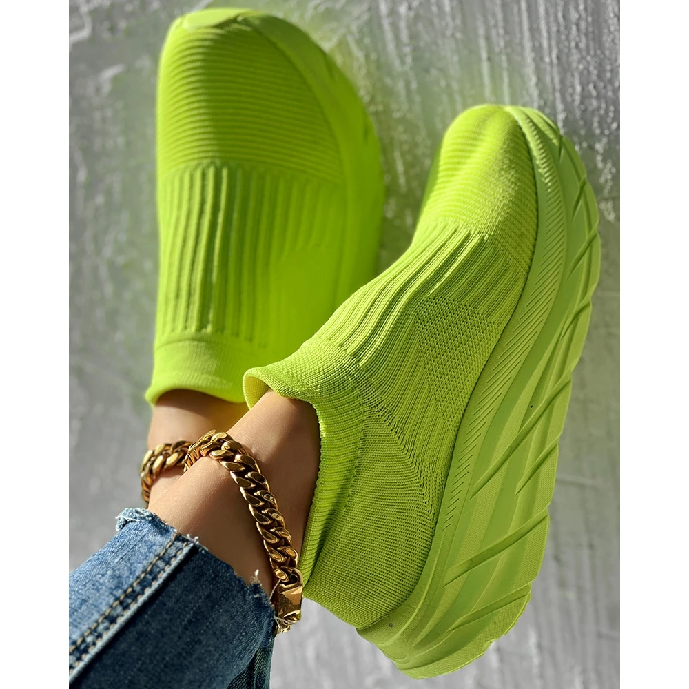 Fashion Women Breathable Mesh Slip-on Sneakers Daily Casual Round Toe Platform Sports Shoes Spring Going Out Solid Color Shoes
