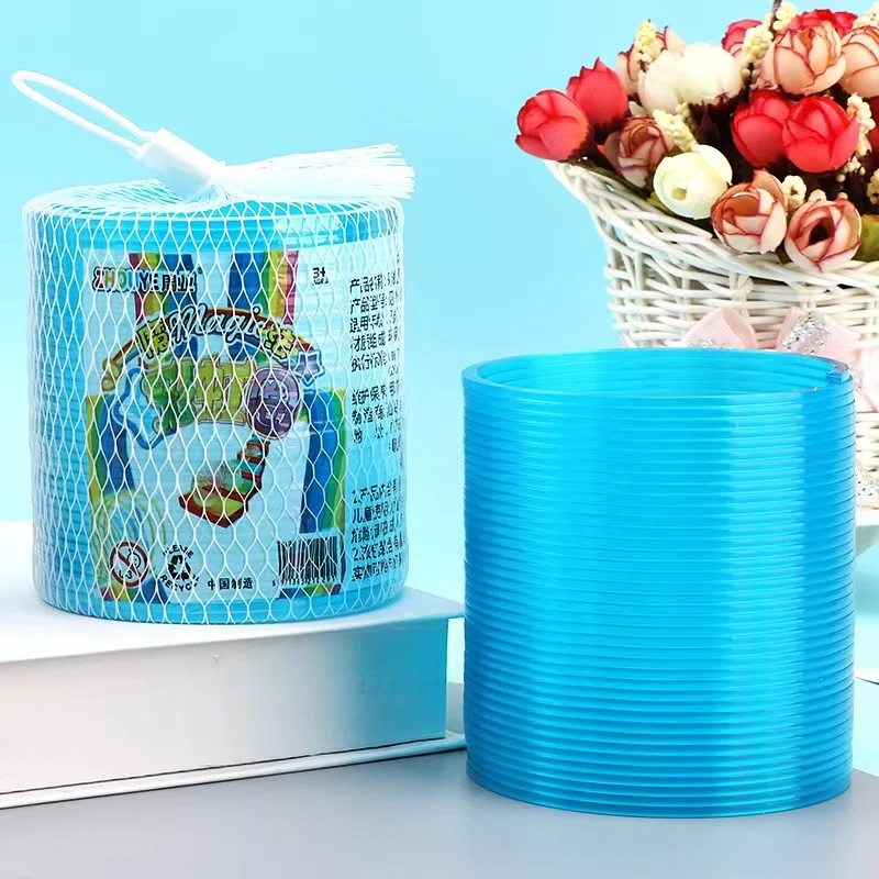 Gigantosaurus Magic Spring Toy 2-Pack – Stretchy Walking Coils For Kids, Party Bag Fillers, Stress Relief