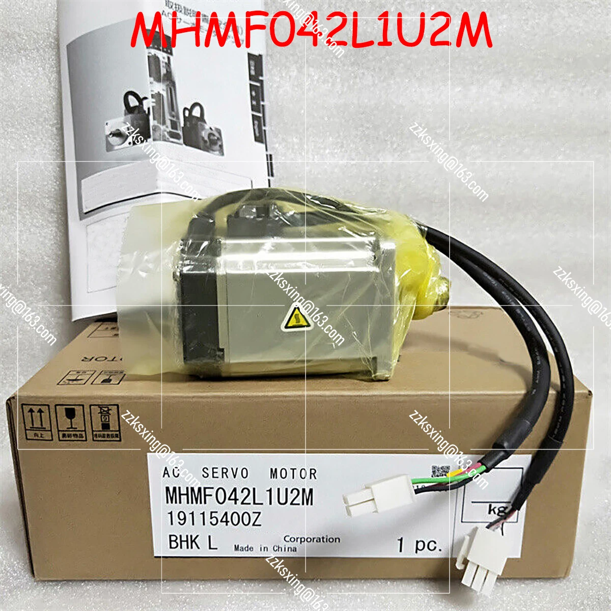 

Новый оригинальный Серводвигатель MHMF042L1U2M