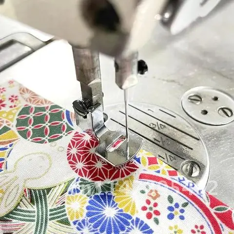 

1 шт., прижимная лапка для швейной машины Singer Janome 2206-01-02