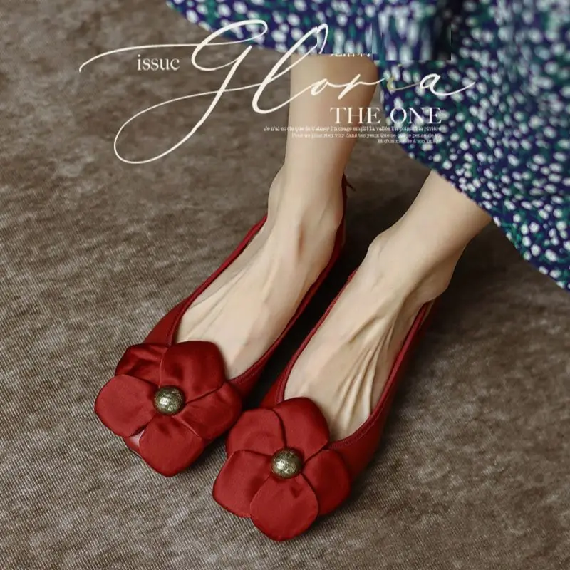 

Женская обувь на плоской подошве с круглым носком, женская модель для повседневной весны, женские сандалии из натуральной кожи с ремешком на пятке в стиле ретро