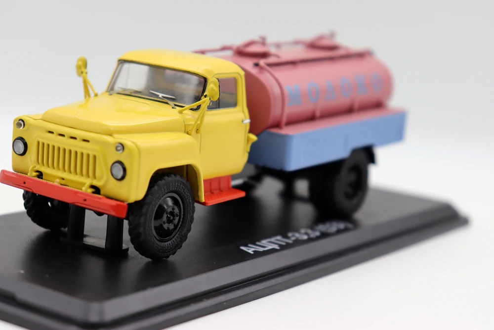 

Модель автомобиля SSM 1/43, масштаб 1:43, модель, модель автомобиля с литыми моделями для коллекции