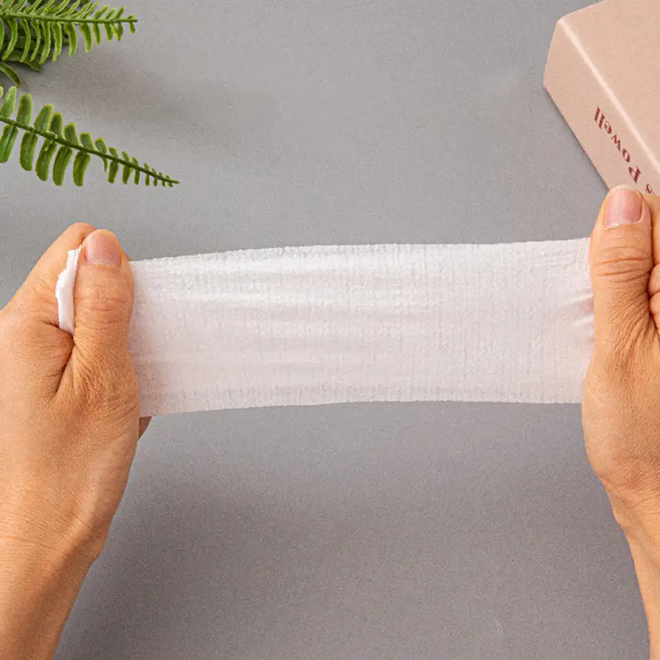 Fasce per il viso monouso per spa da 50 pezzi Fascia per capelli morbida in tessuto non tessuto elasticizzato per la cura della pelle con comoda chiusura per le donne e le
