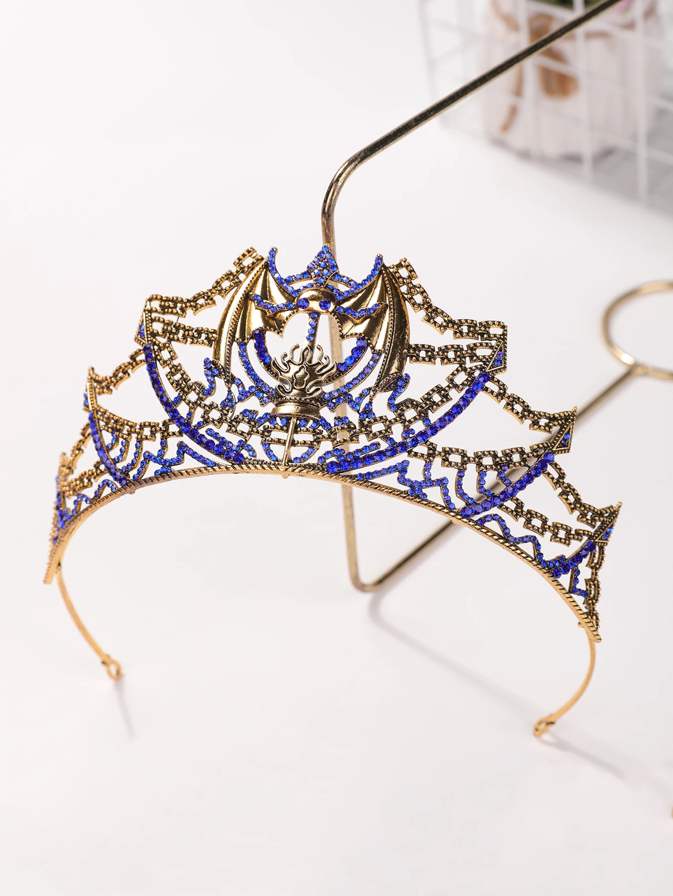 Neuer dunkler Stil, stark geprägter Spinnen-Fledermaus-Kronen-Haarschmuck mit einzigartigem Nischendesign für Partys – Detail 7