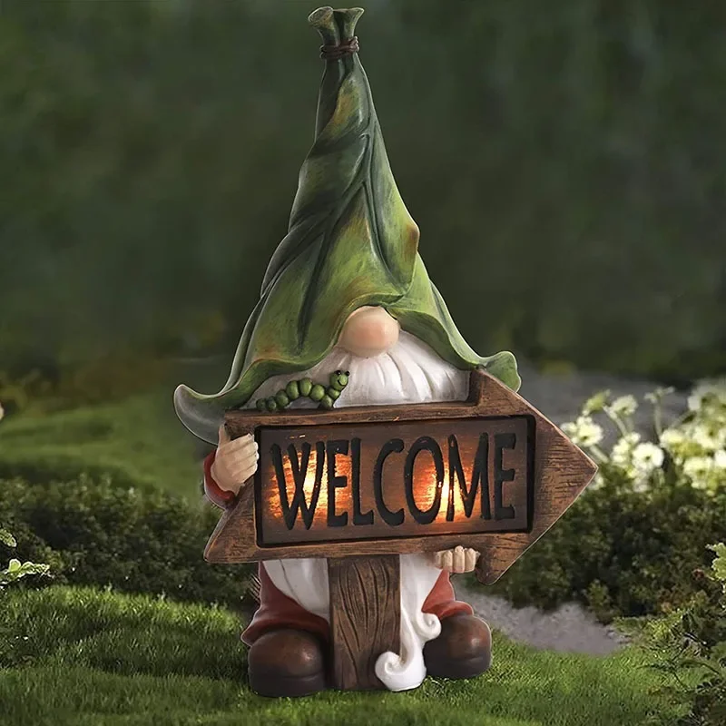 

Garden Statue - Resin Gnome Figurine Holding Welcome Sign with Solar LED Lights, Outdoor Summer Decorations for Patio Lawn Porch